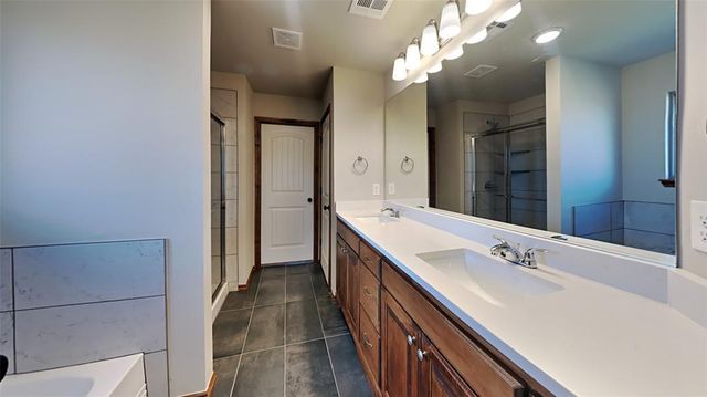 9001 NW 143rd Street, Yukon, OK 73099