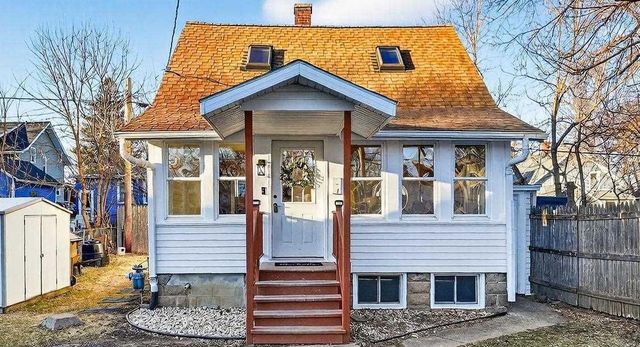 2926 Milwaukee Street, Madison, WI 53704