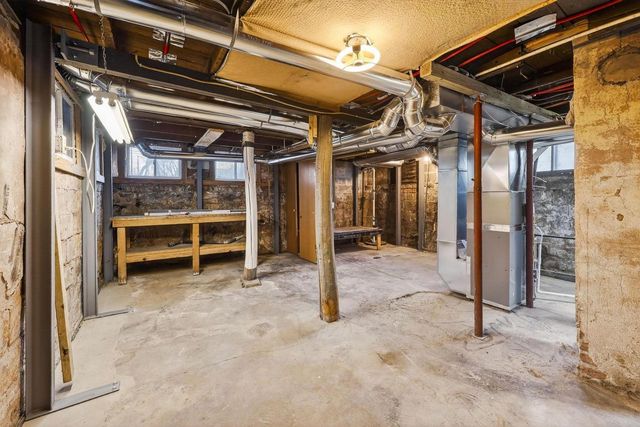 2926 Milwaukee Street, Madison, WI 53704