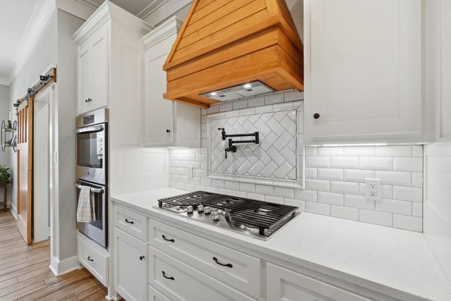 15 S Springhill Lane, Greenbrier, AR 72058