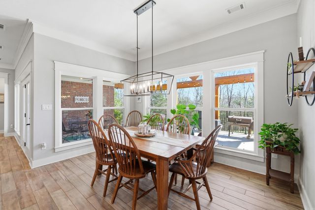 15 S Springhill Lane, Greenbrier, AR 72058