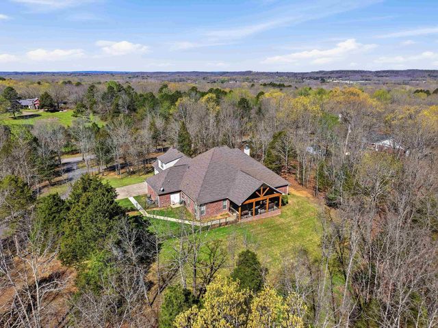 15 S Springhill Lane, Greenbrier, AR 72058