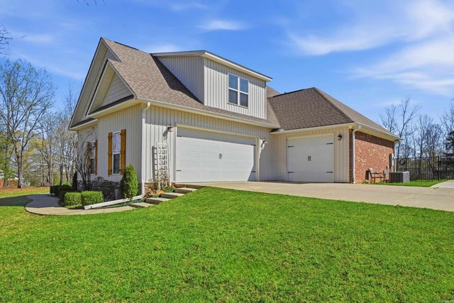 15 S Springhill Lane, Greenbrier, AR 72058