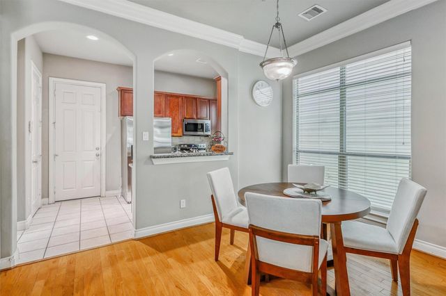 9113 Creekstone Lake Drive, Houston, TX 77054