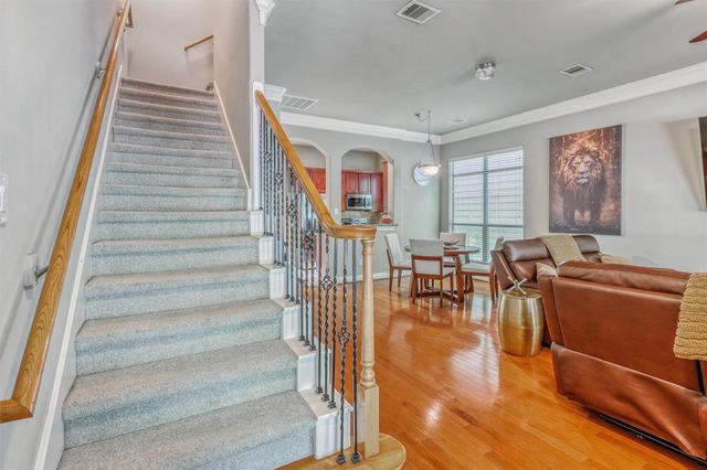 9113 Creekstone Lake Drive, Houston, TX 77054