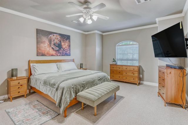 9113 Creekstone Lake Drive, Houston, TX 77054