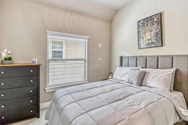 9113 Creekstone Lake Drive, Houston, TX 77054