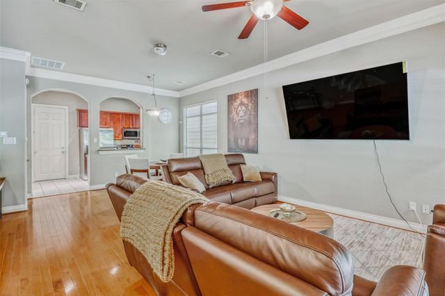 9113 Creekstone Lake Drive, Houston, TX 77054