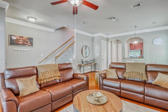 9113 Creekstone Lake Drive, Houston, TX 77054