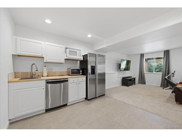 157 Stone Canyon Dr, Lyons, CO 80540