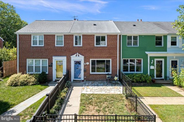 1420 WOODBINE ST, Alexandria, VA 22302