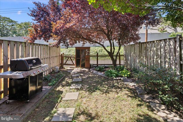1420 WOODBINE ST, Alexandria, VA 22302