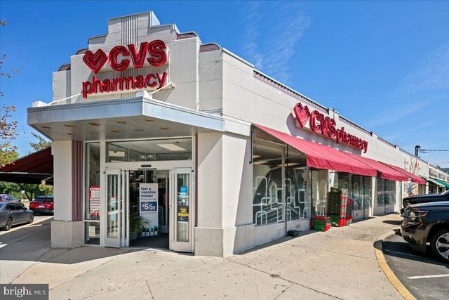 1420 WOODBINE ST, Alexandria, VA 22302