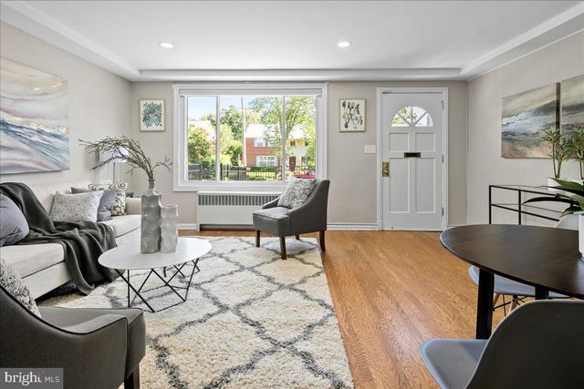 1420 WOODBINE ST, Alexandria, VA 22302