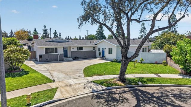 2264 E Standish, Anaheim, CA 92806