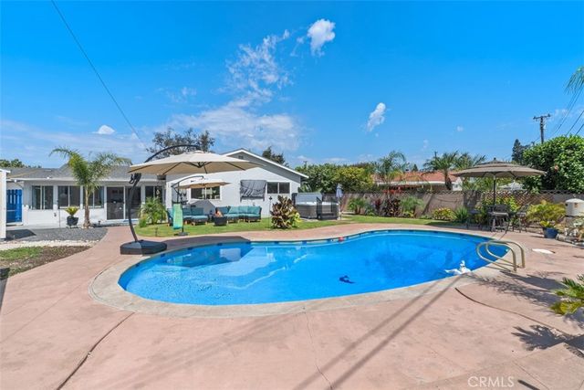 2264 E Standish, Anaheim, CA 92806