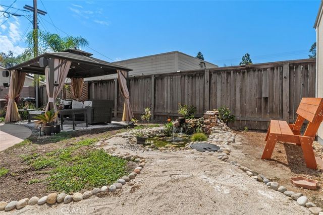 2264 E Standish, Anaheim, CA 92806