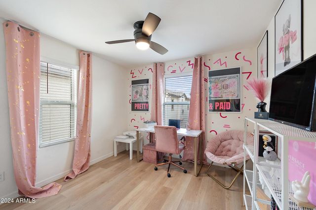 5807 W WARNER Street, Phoenix, AZ 85043