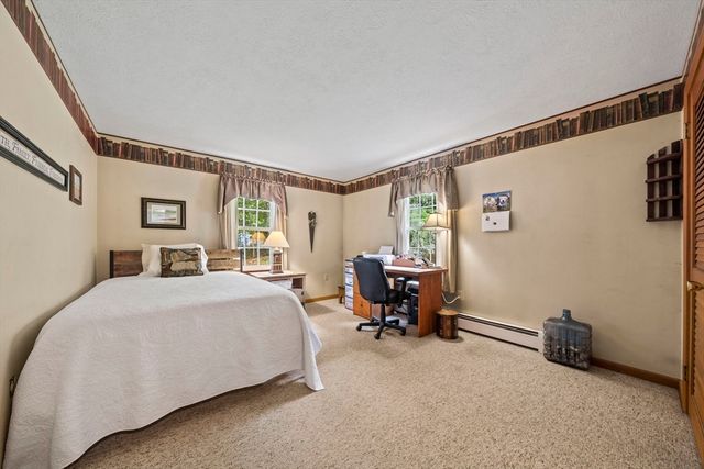 20 Aldana Rd, Halifax, MA 02338