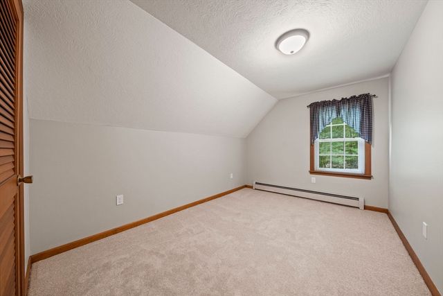 20 Aldana Rd, Halifax, MA 02338