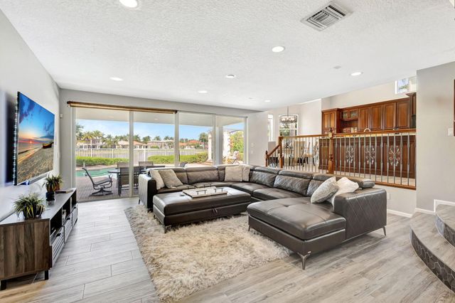 2297 Merriweather Way, Wellington, FL 33414