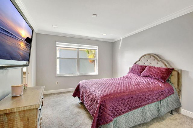 2297 Merriweather Way, Wellington, FL 33414