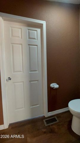 43828 N 12TH Street, New River, AZ 85087