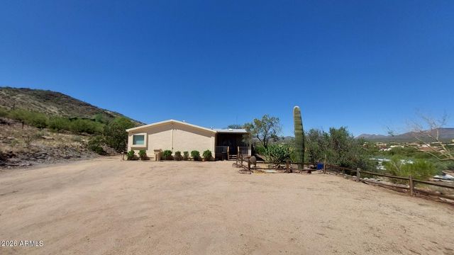 43828 N 12TH Street, New River, AZ 85087