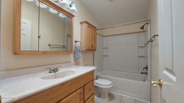 43828 N 12TH Street, New River, AZ 85087