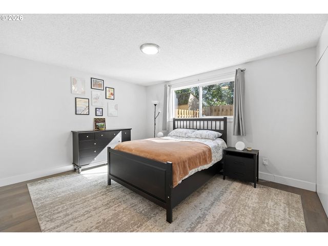 16851 Se POWELL Blvd, Portland, OR 97236