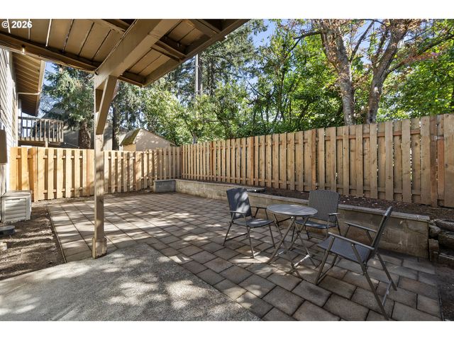 16851 Se POWELL Blvd, Portland, OR 97236