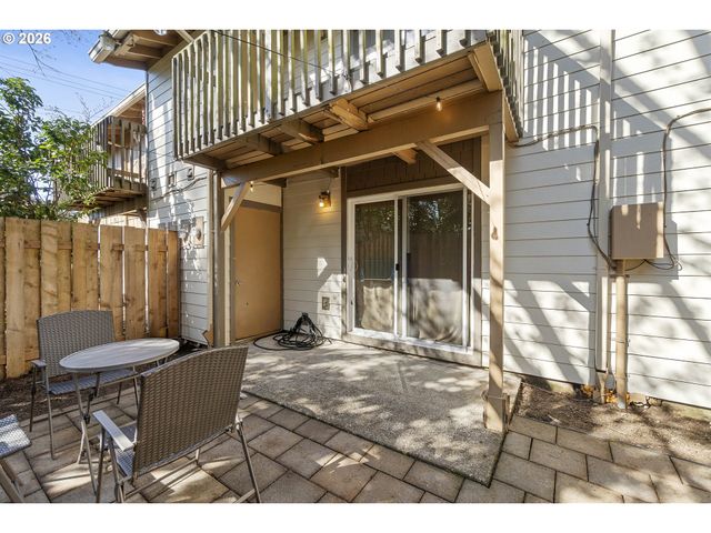 16851 Se POWELL Blvd, Portland, OR 97236