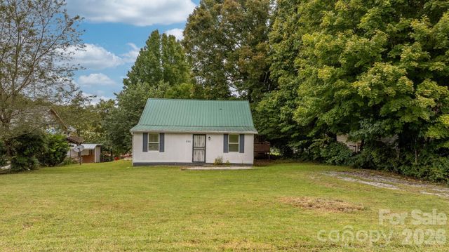 153 Autumn Lane, Spindale, NC 28160