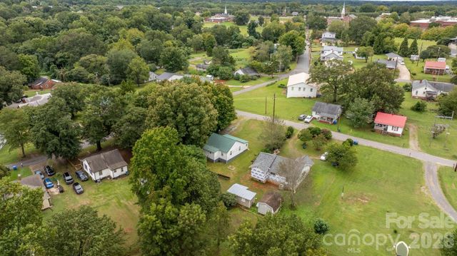153 Autumn Lane, Spindale, NC 28160