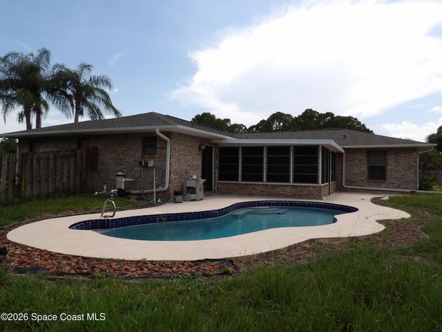 1291 Ein Court NW, Palm Bay, FL 32907