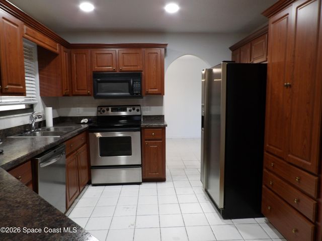 1291 Ein Court NW, Palm Bay, FL 32907