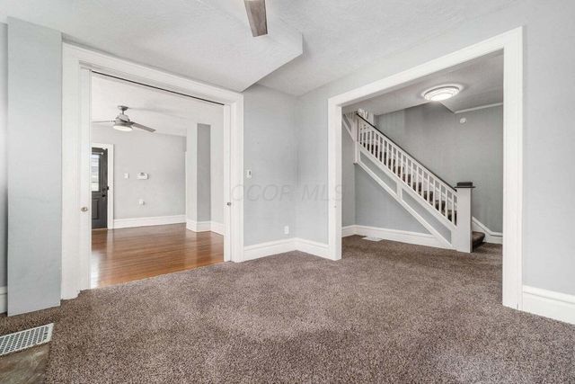 2339 Summit Street, Columbus, OH 43202