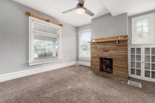 2339 Summit Street, Columbus, OH 43202