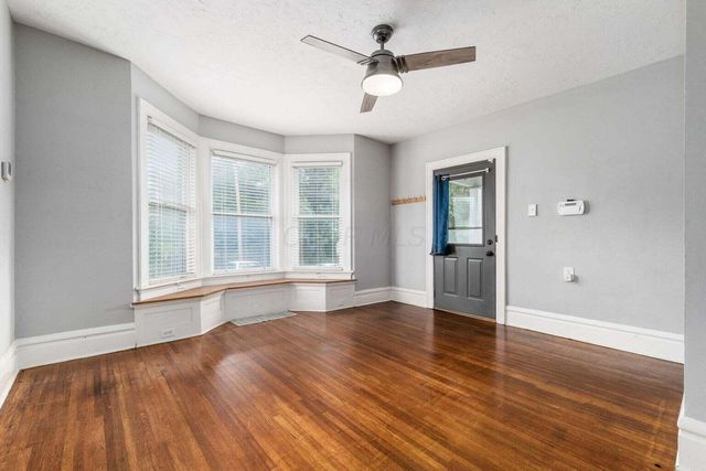 2339 Summit Street, Columbus, OH 43202