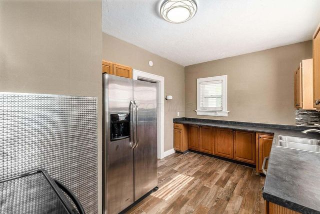 2339 Summit Street, Columbus, OH 43202