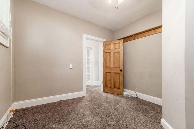 2339 Summit Street, Columbus, OH 43202