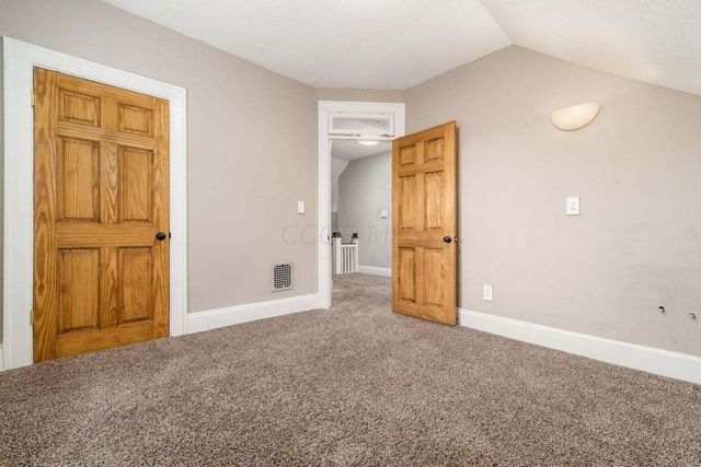 2339 Summit Street, Columbus, OH 43202