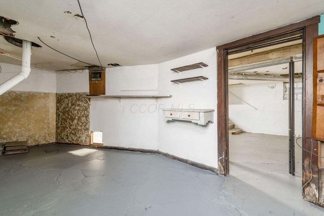 2339 Summit Street, Columbus, OH 43202