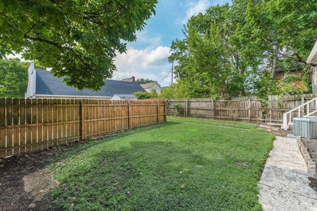 2339 Summit Street, Columbus, OH 43202