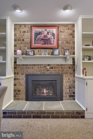 34 EAGLE LN, Reading, PA 19607