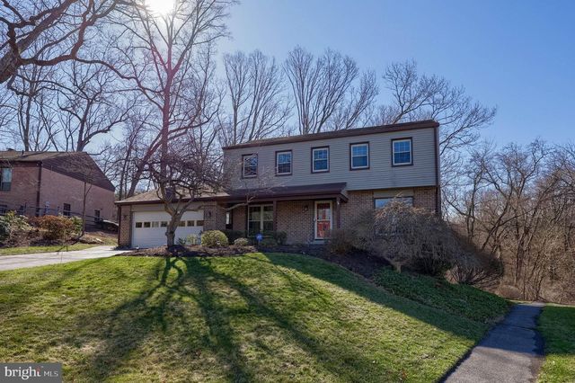 34 EAGLE LN, Reading, PA 19607