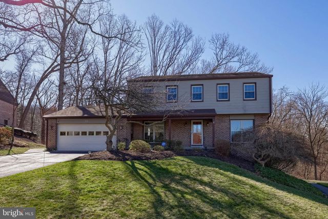 34 EAGLE LN, Reading, PA 19607