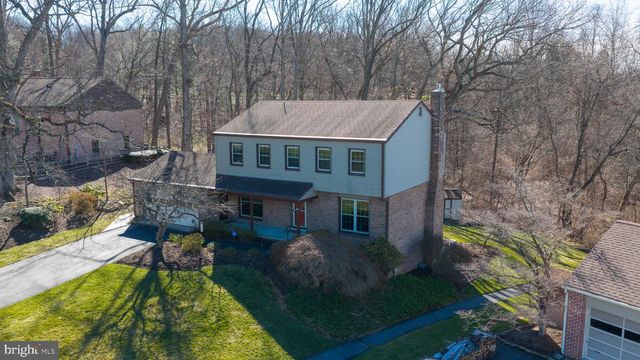 34 EAGLE LN, Reading, PA 19607