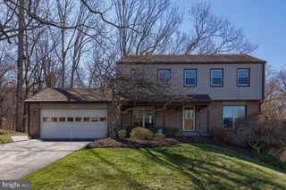 34 EAGLE LN, Reading, PA 19607