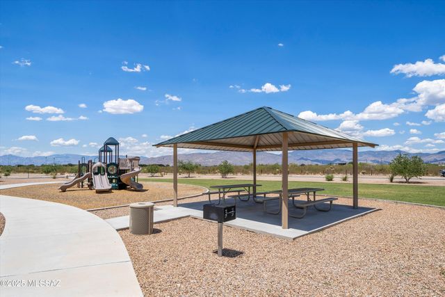 12767 E Giada Drive, Vail, AZ 85641